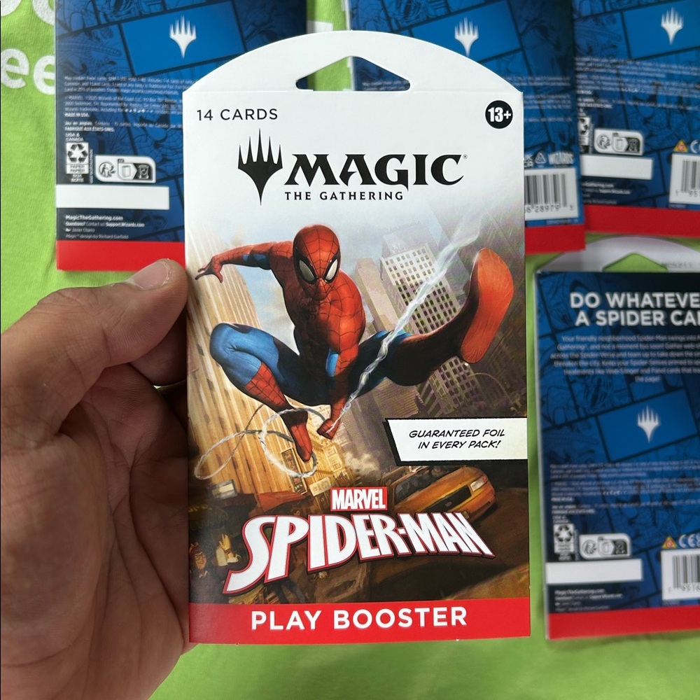 Spiderman Magic: The Gathering Play Booster Cards 14 cards  in each